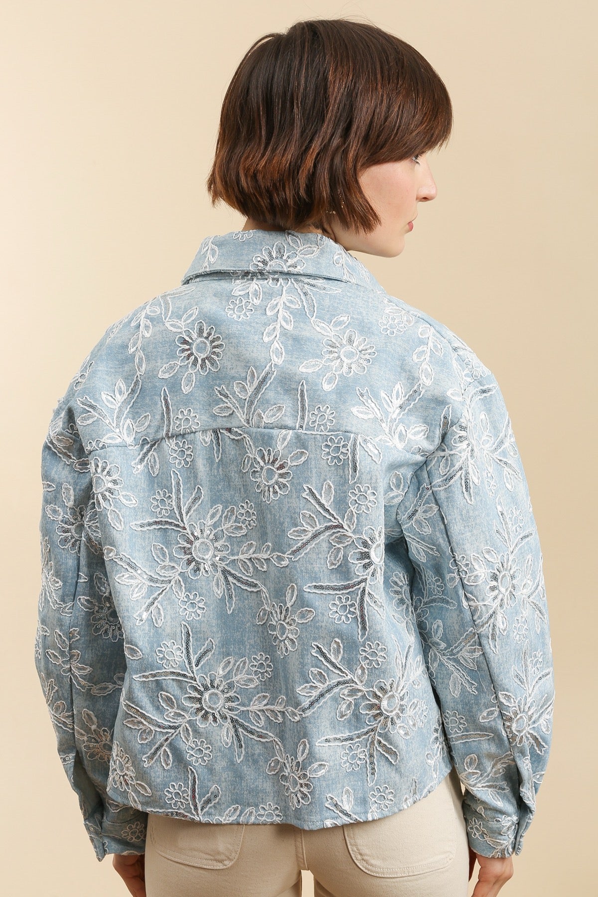 La veste fleurie